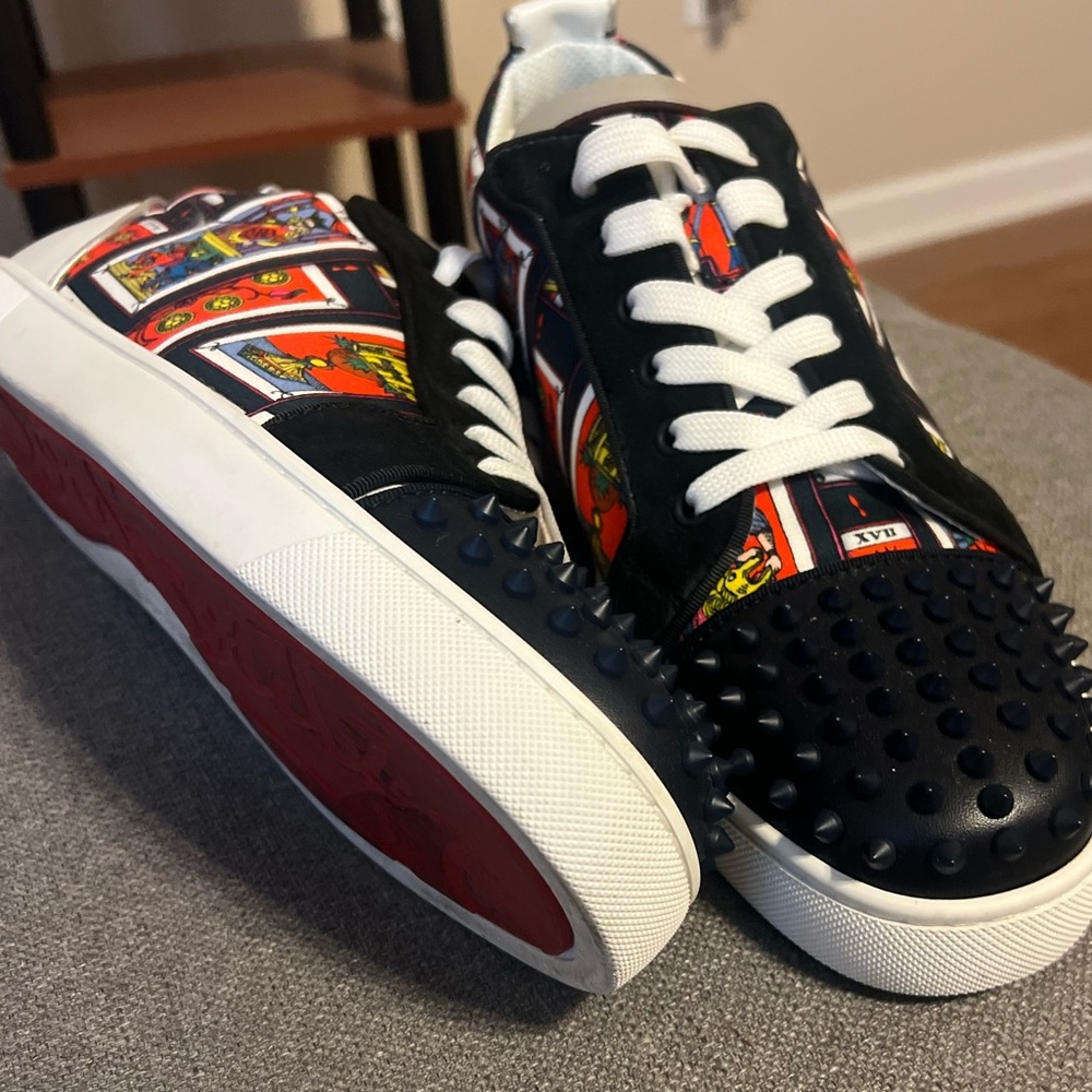 EXCELLENT CONDITION// Men’s Christian Louboutin Sneakers.